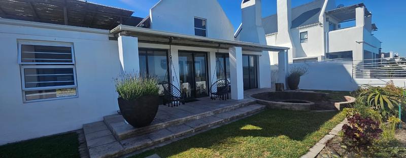 4 Bedroom Property for Sale in Dwarskersbos Western Cape